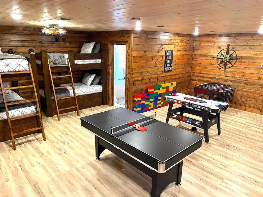 Holiday home Lofted Pines Fun Family Friendly