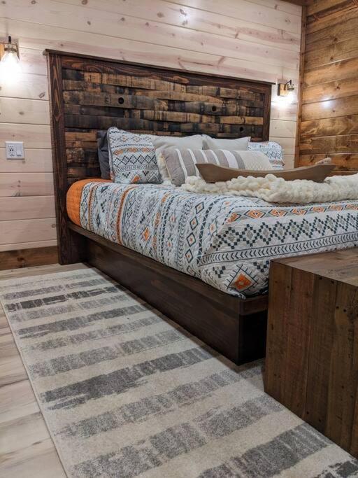 Lofted Pines Fun Family Friendly * Broken Bow