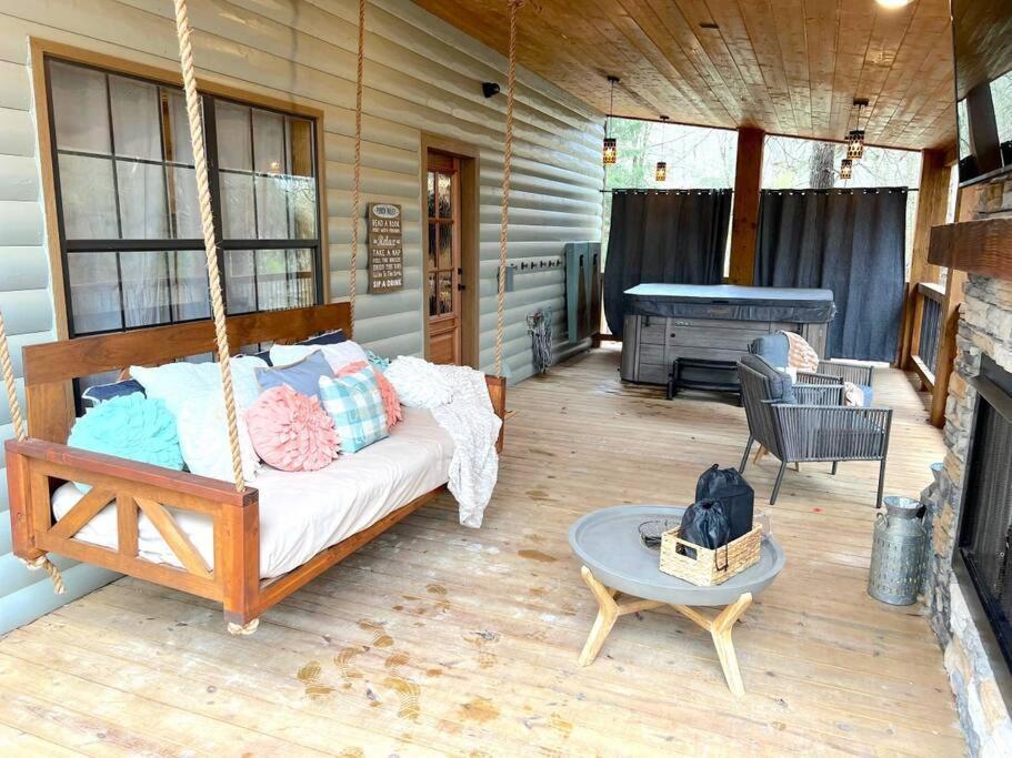 Lofted Pines Fun Family Friendly