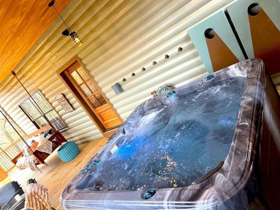 Lofted Pines Fun Family Friendly
